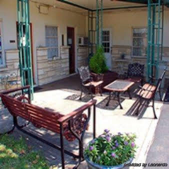 Azure Hills Inn And Suites Fredericksburg Ngoại thất bức ảnh